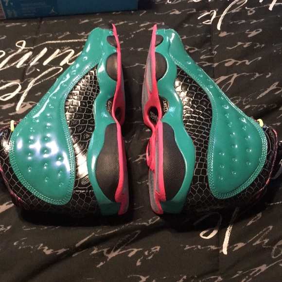 AIR JORDAN 13 RETRO DB BG (GS) "DOERNBECHER" - Picture 5 of 8